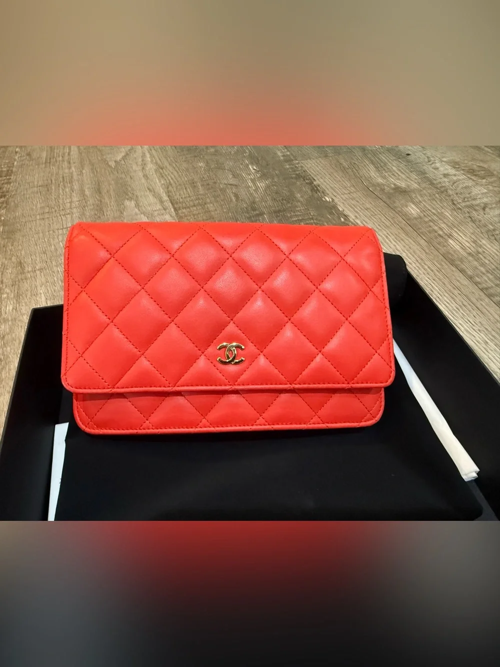 Authentic Chanel wallet on chain